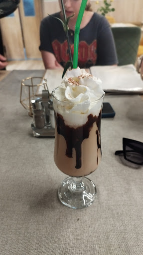 Bauturi racoritoare cafea frappe